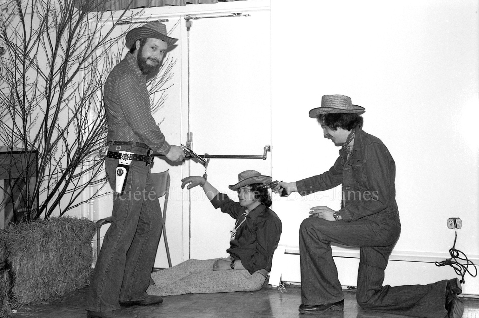 P114 S10 SS1 D29 P1   Soir  e western 1976