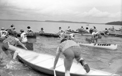 P114 S12 SS1 D20 Course de canots 1978  2 